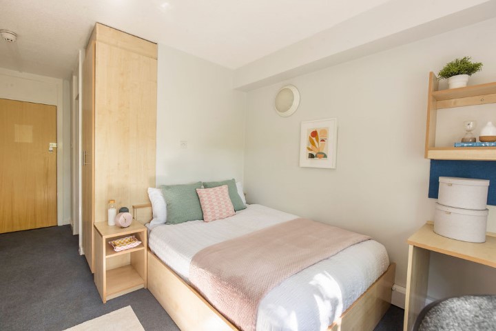 6-Bed Deluxe En-Suite - Charlotte Court - Gallery - 1