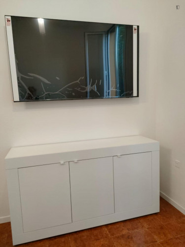 Appealing 2-bedroom apartment in Cirenaica