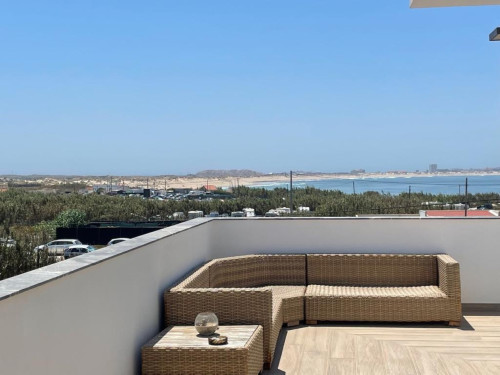 Experience Surf & Work Paradise in Baleal's Vibrant Coliving Community  - Gallery -  5