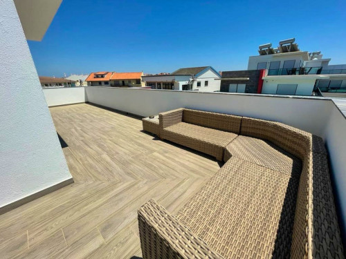 Experience Surf & Work Paradise in Baleal's Vibrant Coliving Community