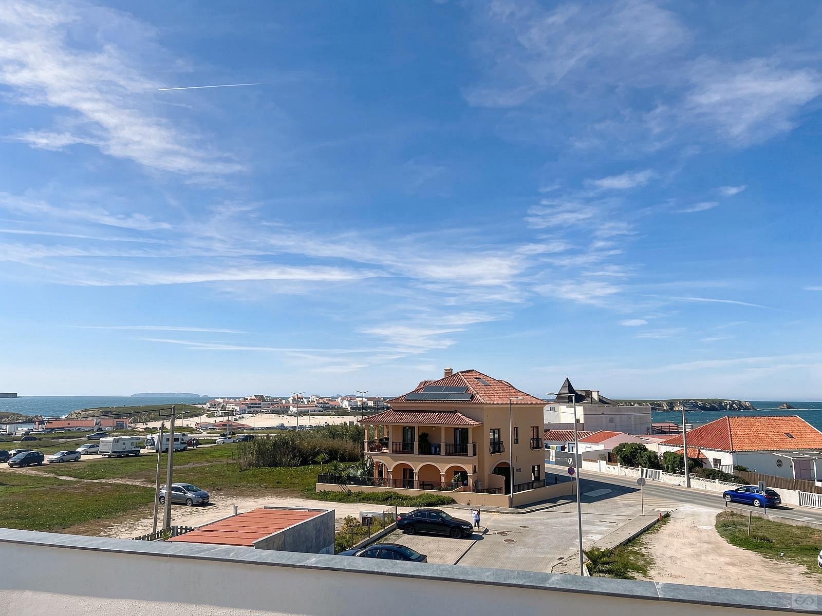  Suíte Almagreira  -  Experience Surf & Work Paradise in Baleal's Vibrant Coliving Community  - Gallery -  43