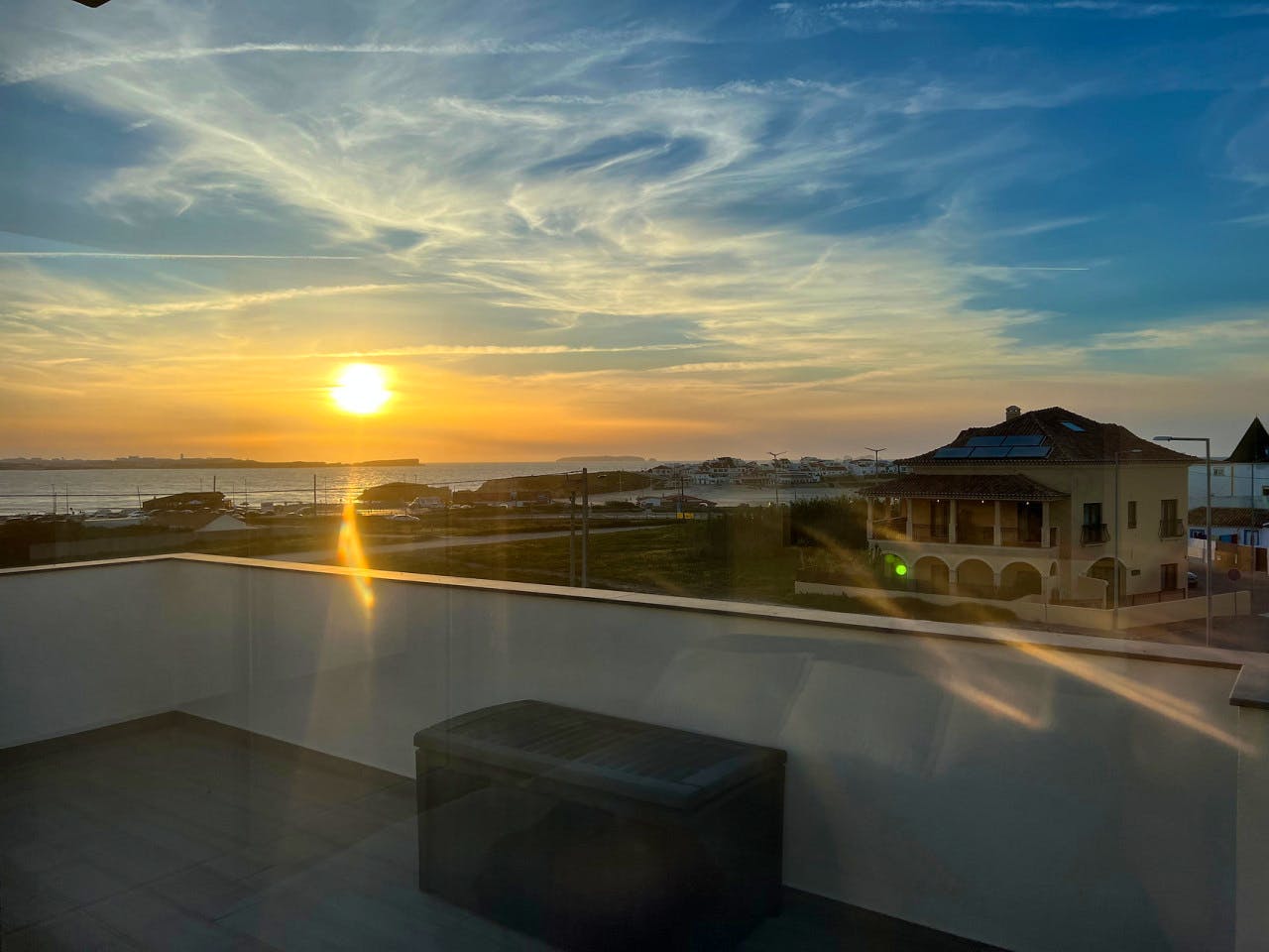  Suíte Almagreira  -  Experience Surf & Work Paradise in Baleal's Vibrant Coliving Community  - Gallery -  12