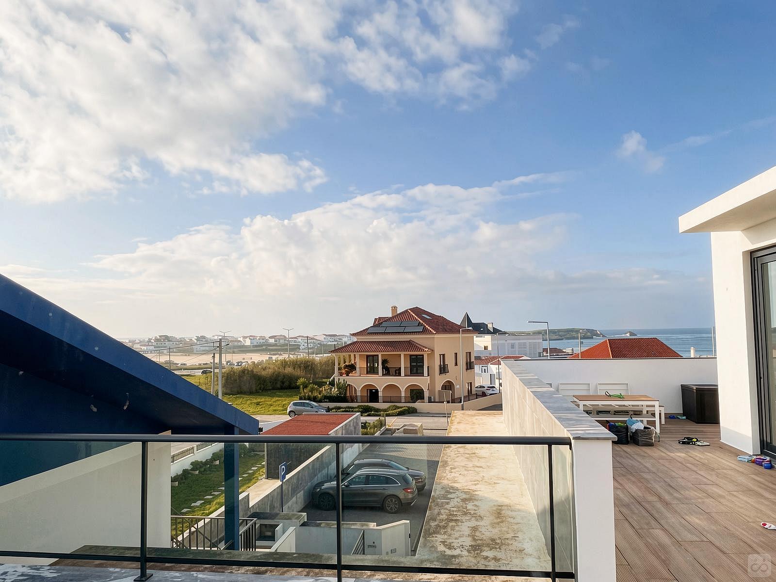  Ensuíte Cantinho  -  Experience Surf & Work Paradise in Baleal's Vibrant Coliving Community  - Gallery -  28