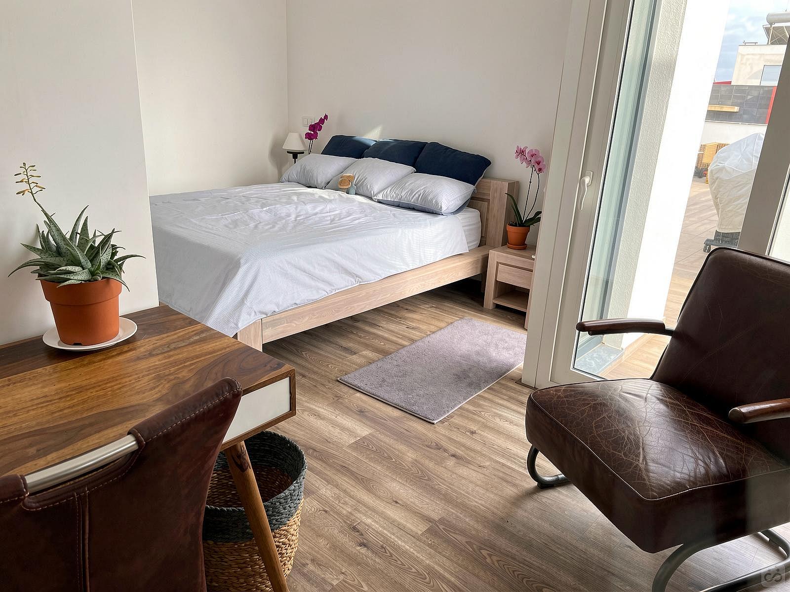  Ensuíte Supertubos  -  Experience Surf & Work Paradise in Baleal's Vibrant Coliving Community  - Gallery -  22