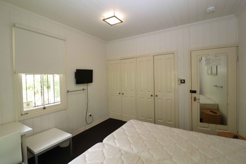 Red Hill - Gallery - 24