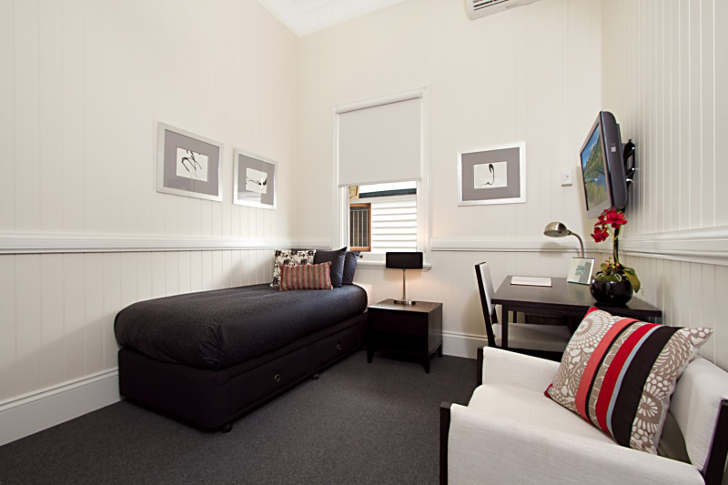 Red Hill - Gallery - 32