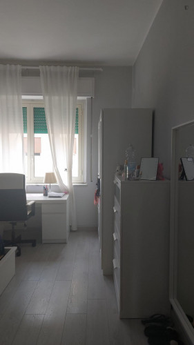 Very nice double bedroom IN ARCHIRAFI UNIVERSITY AREA - PALERMO
