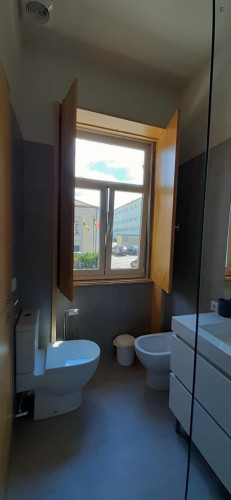 Spacious Double Bedroom close to João de Deus Metro - Gallery - 9