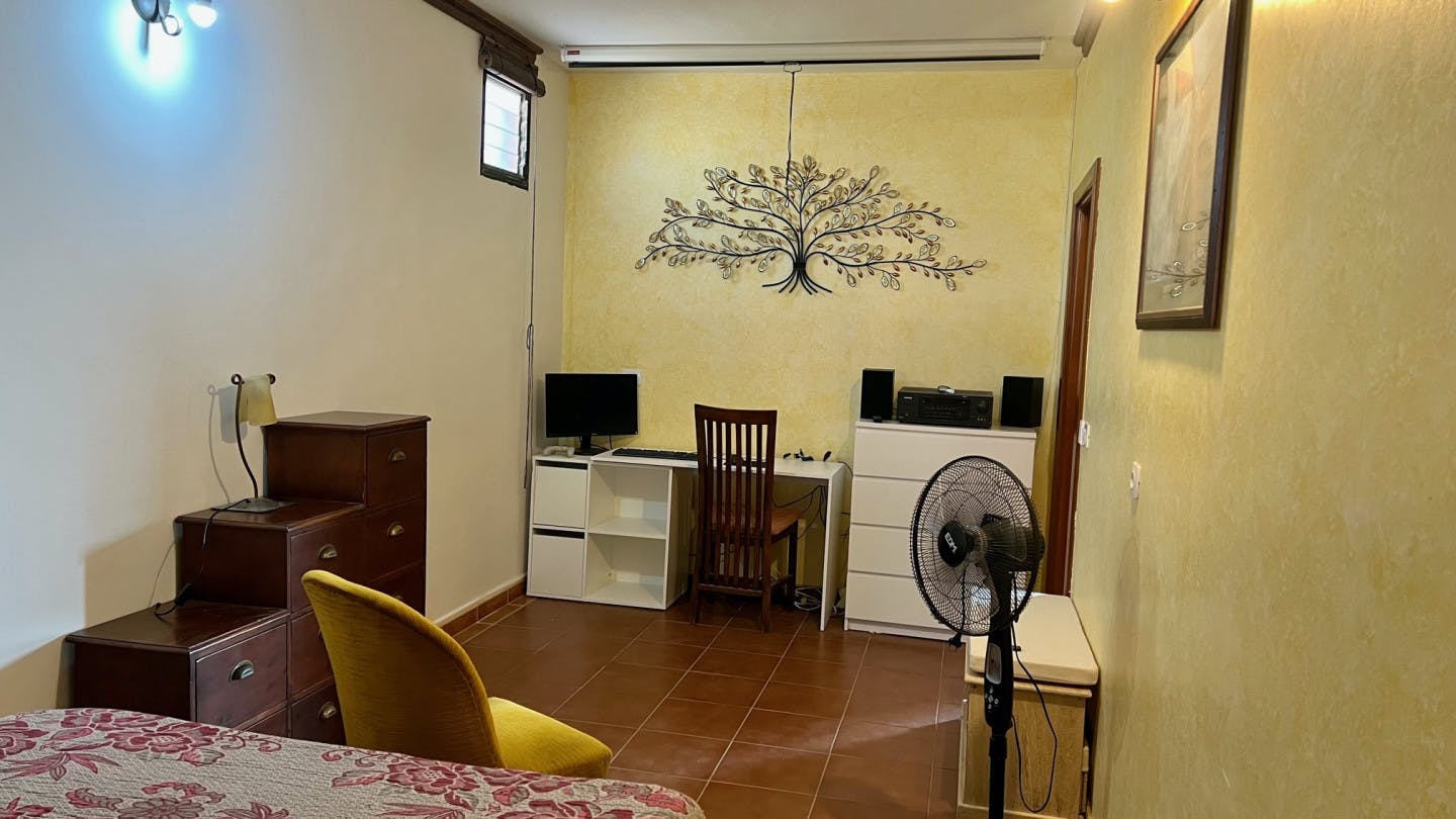 3 - En-Suite Room With Home-Cinema - Gorgeous house 5 km away from El Médano - Gallery - 3