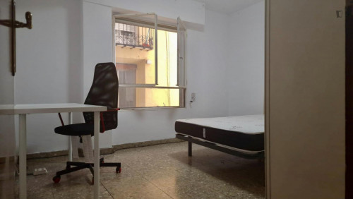 Comfy double bedroom near the Campus d'Alcoi of Universitat Politècnica de València