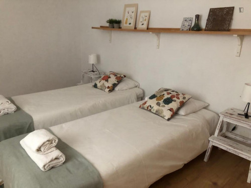 Cozy single Bedroom close to Nova SBE Executive Education