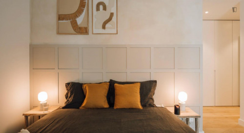 Magnificent 2-bedroom apartment in proximity to Sete-Rios train station