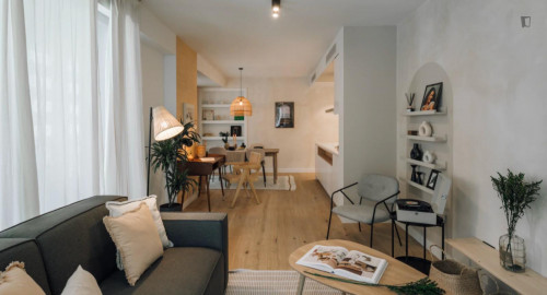 Magnificent 2-bedroom apartment in proximity to Sete-Rios train station