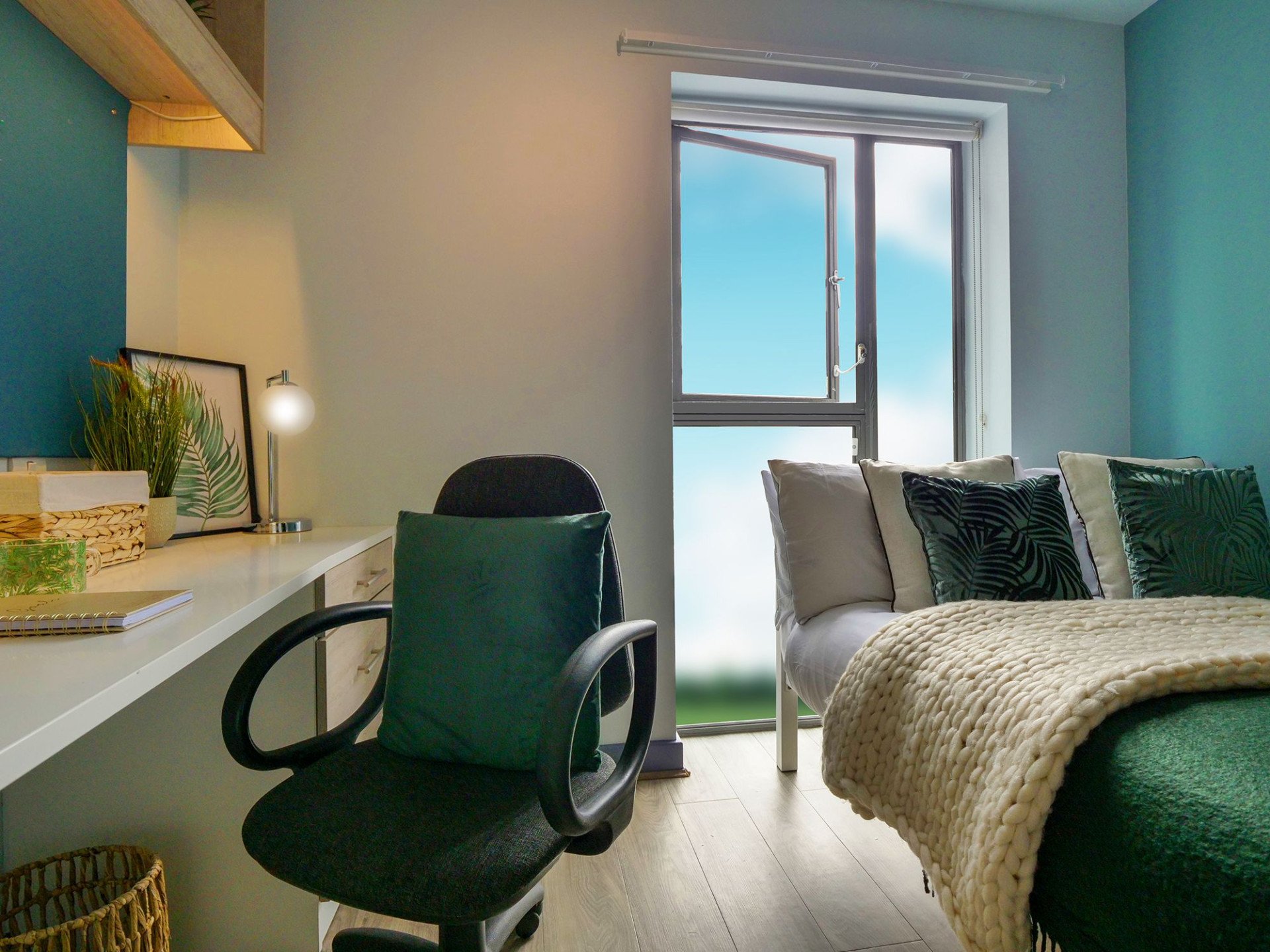 Classic Room - Bright House - Kingston - Gallery - 17