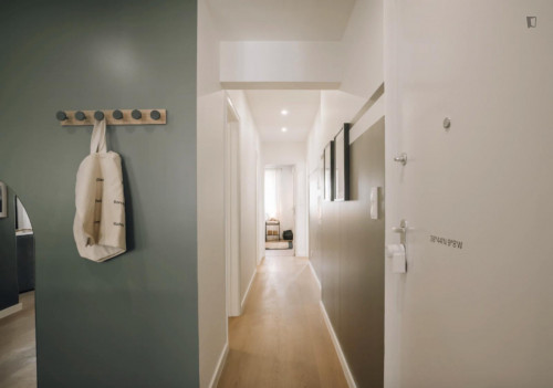 Splendid 3-bedroom apartment in the vibrant Alvalade neighbourhood