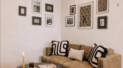 Interesting 2-bedroom apartment with terrace in Lapa