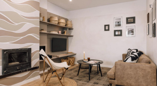 Interesting 2-bedroom apartment with terrace in Lapa