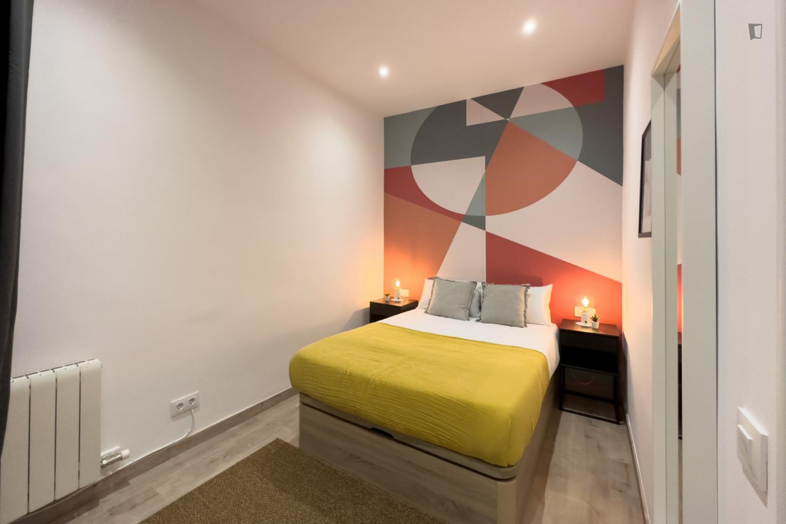 Smart Double Bedroom Close To Parc Joan Miró - Smart double bedroom close to Parc Joan Miró - Gallery - 1