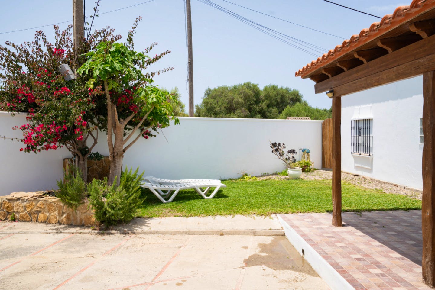  Private Big House - Shared Garden  -  Modern Coliving Retreat for Remote Workers in Scenic Zahora Coastal Paradise  - Gallery -  8