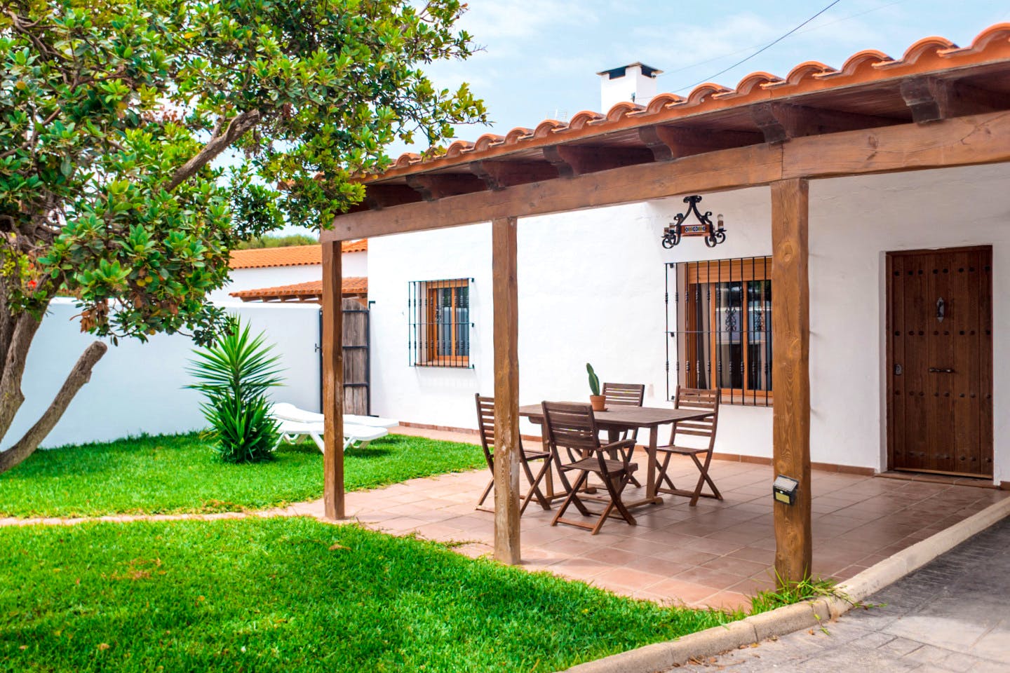  Private House - Private Garden  -  Modern Coliving Retreat for Remote Workers in Scenic Zahora Coastal Paradise  - Gallery -  23