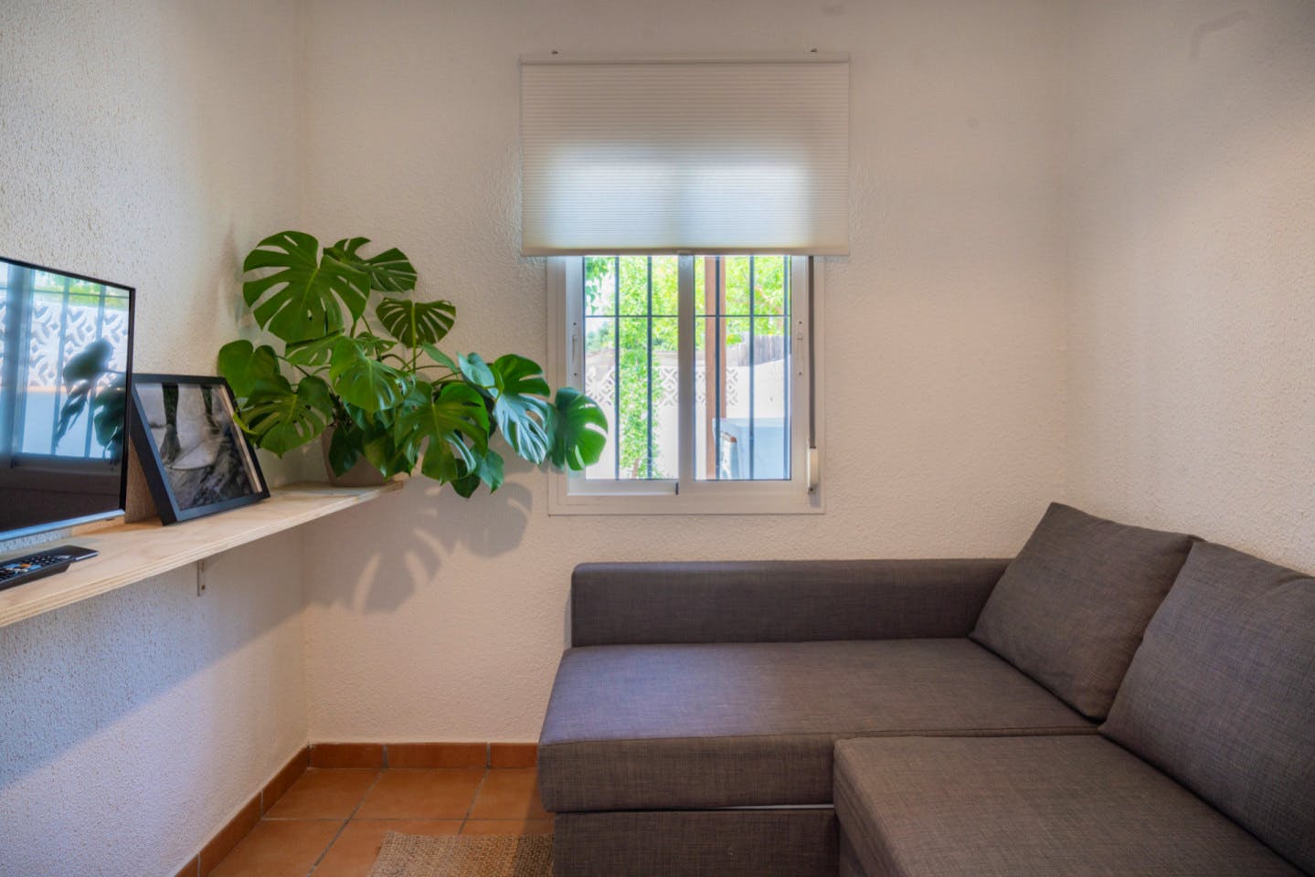  Private House - Shared Garden  -  Modern Coliving Retreat for Remote Workers in Scenic Zahora Coastal Paradise  - Gallery -  13