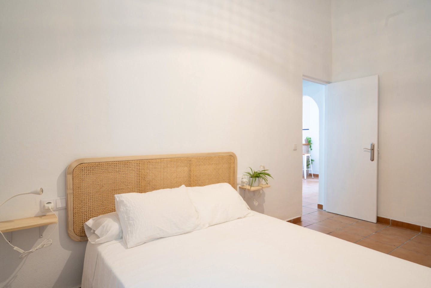  Private House - Shared Garden  -  Modern Coliving Retreat for Remote Workers in Scenic Zahora Coastal Paradise  - Gallery -  10