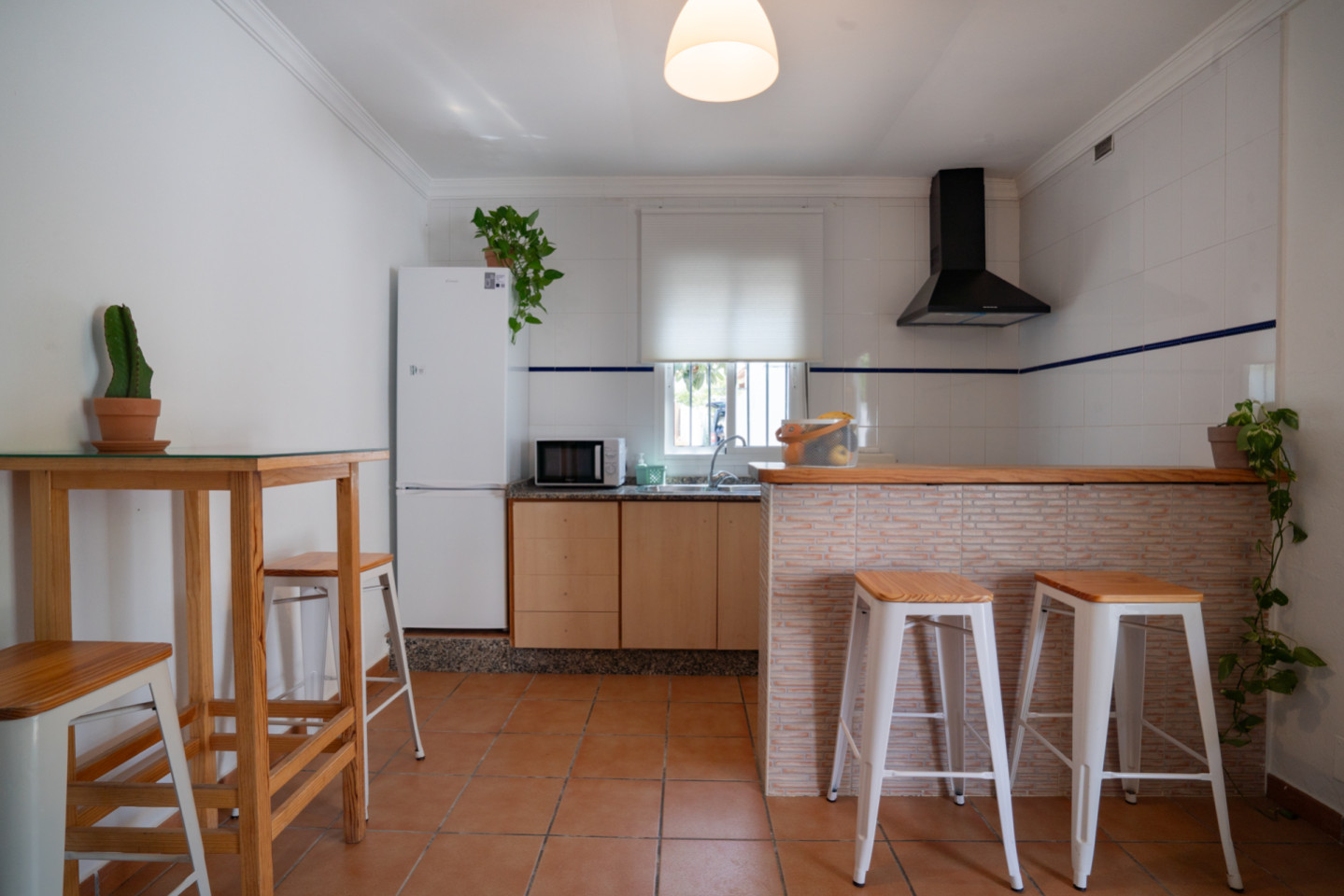  Private House - Shared Garden  -  Modern Coliving Retreat for Remote Workers in Scenic Zahora Coastal Paradise  - Gallery -  24