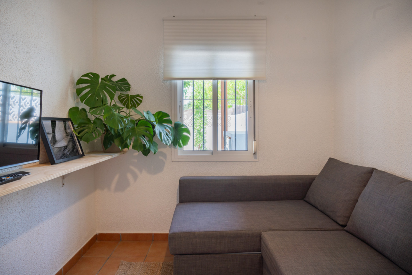  Private House - Shared Garden  -  Modern Coliving Retreat for Remote Workers in Scenic Zahora Coastal Paradise  - Gallery -  22