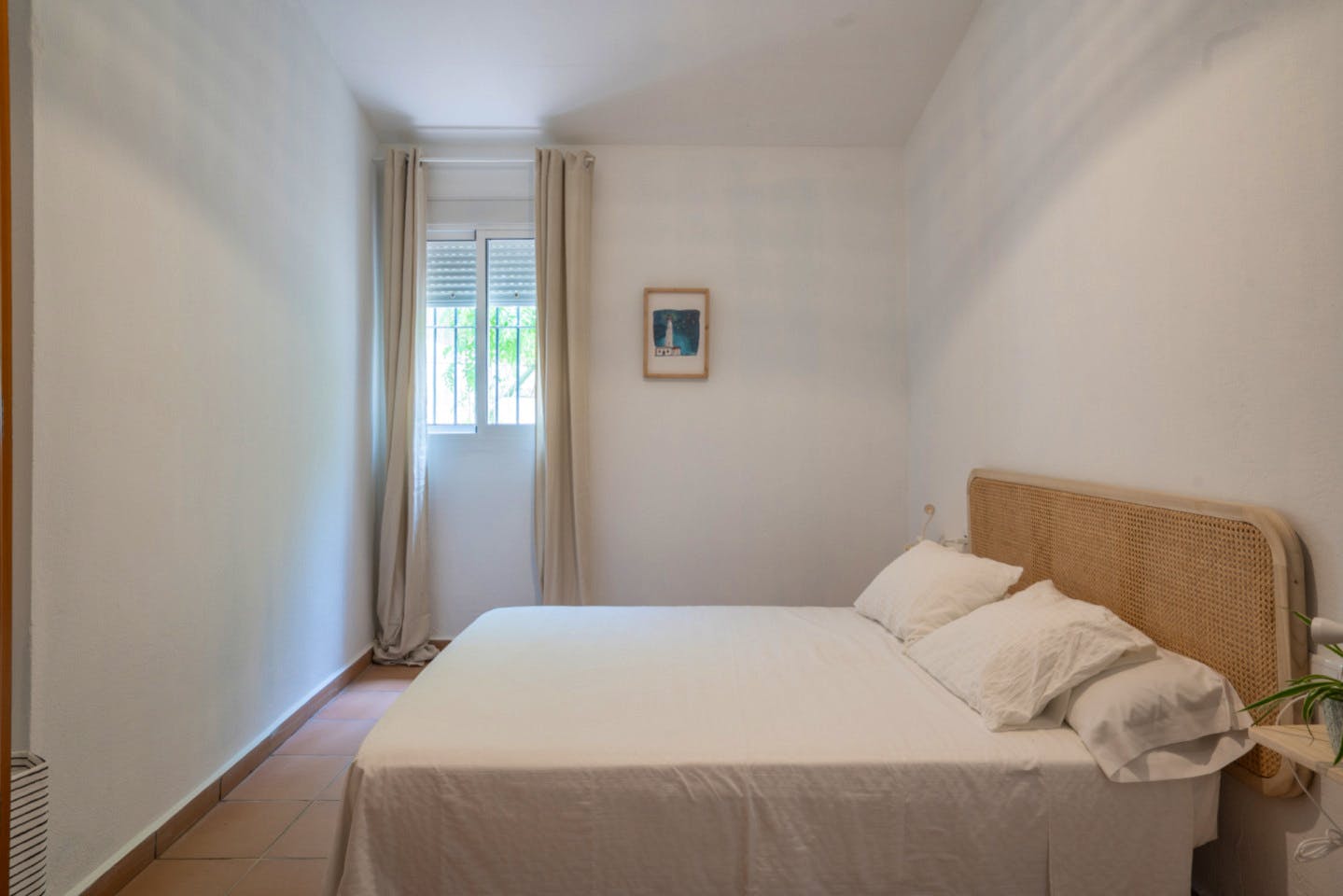  Private House - Shared Garden  -  Modern Coliving Retreat for Remote Workers in Scenic Zahora Coastal Paradise  - Gallery -  9