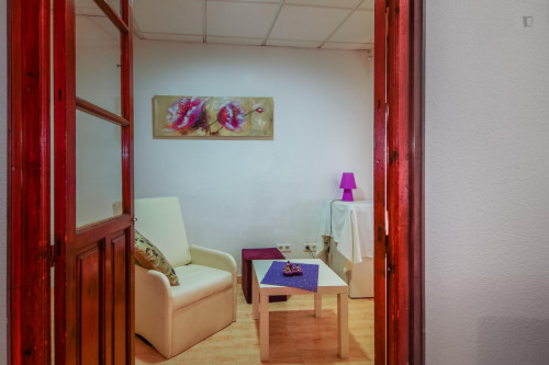 Cheerful 2-bedroom apartment in the city centre - Gallery - 34