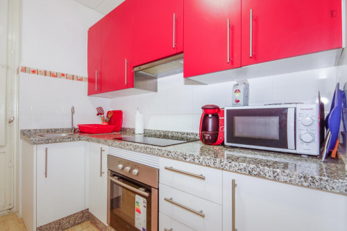 Cheerful 2-bedroom apartment in the city centre - Gallery - 28