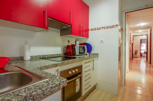 Cheerful 2-bedroom apartment in the city centre - Gallery - 26