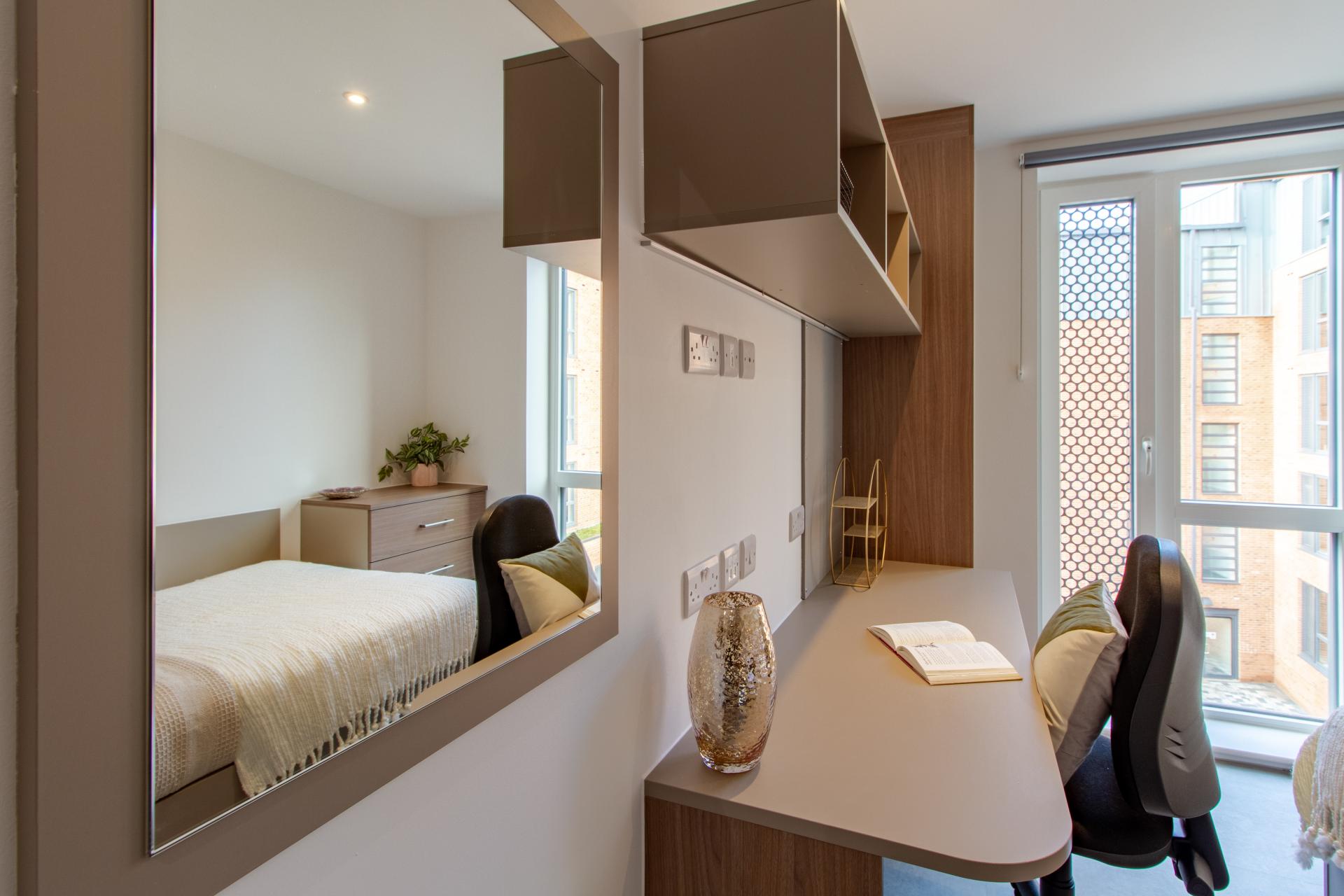  Standard En-Suite  -  Dean Street Works  - Gallery -  46