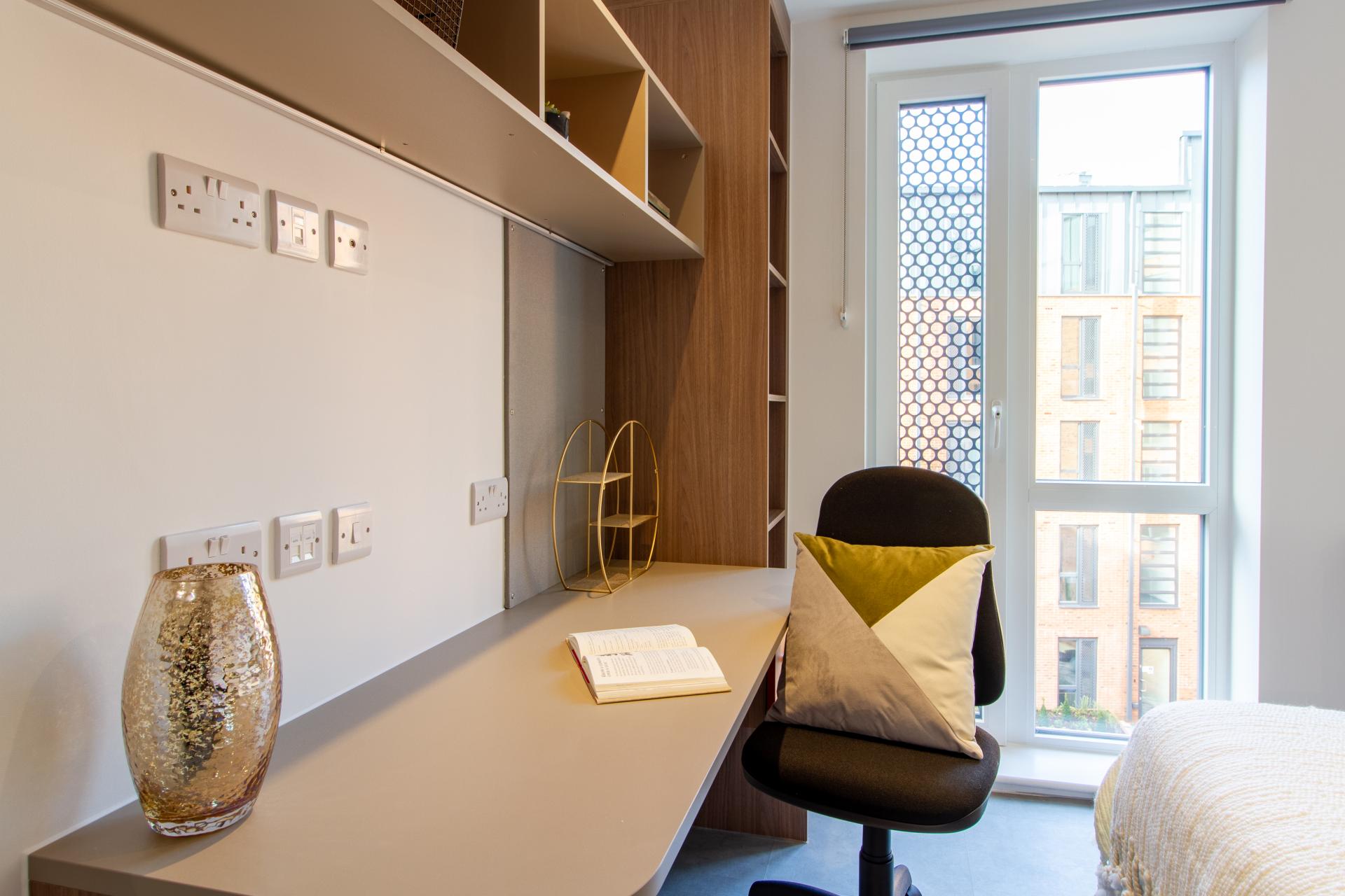 Standard En-Suite  -  Dean Street Works  - Gallery -  51