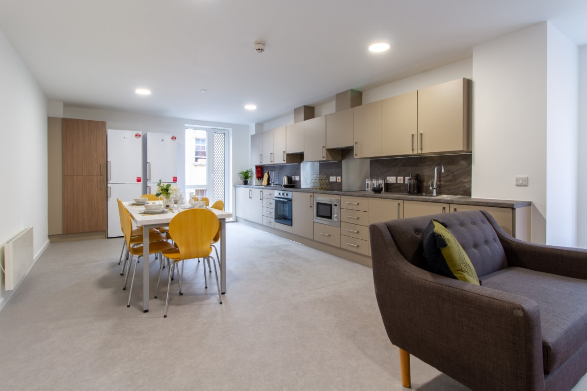  Standard En-Suite  -  Dean Street Works  - Gallery -  10