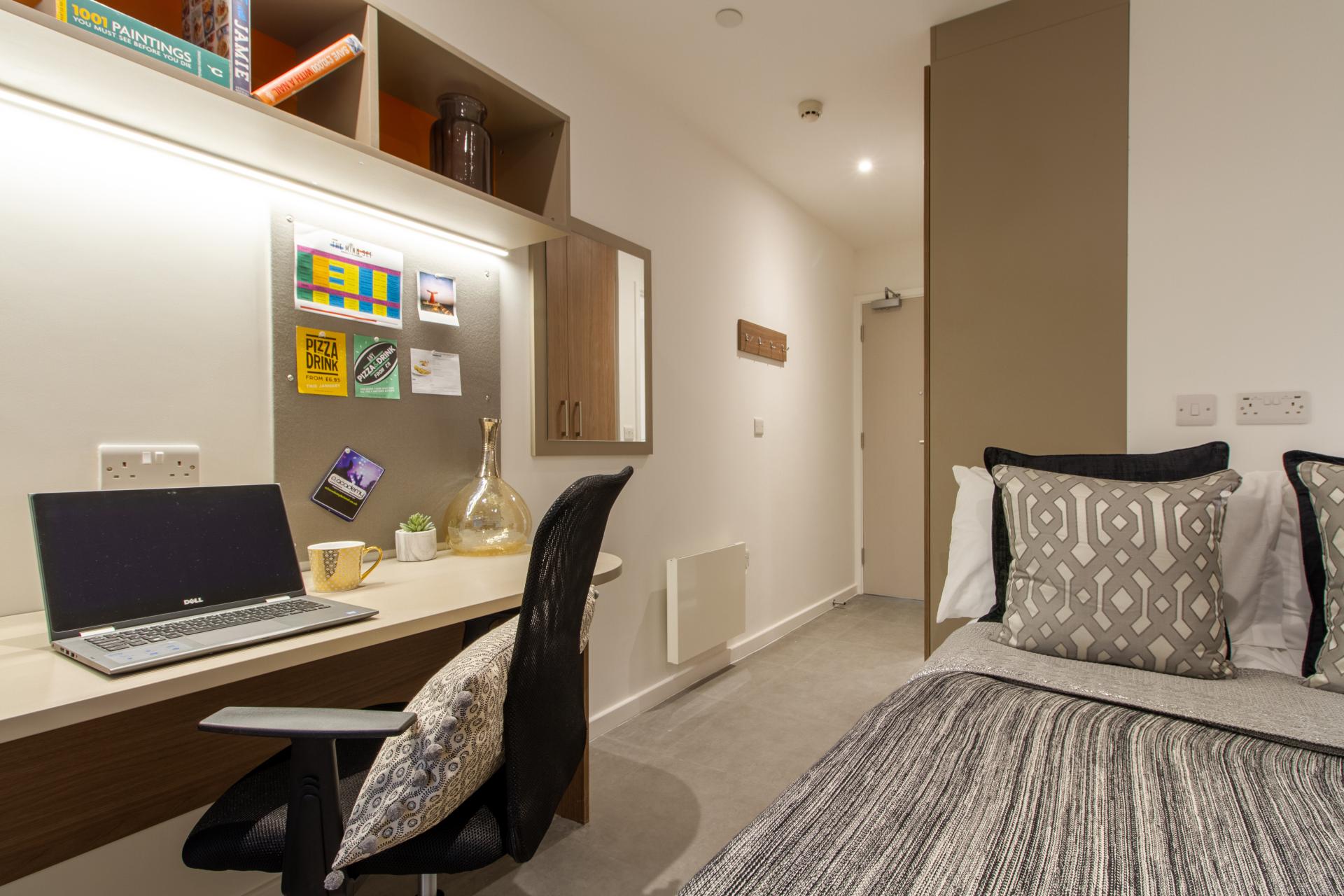  Classic En-Suite  -  Dean Street Works  - Gallery -  33