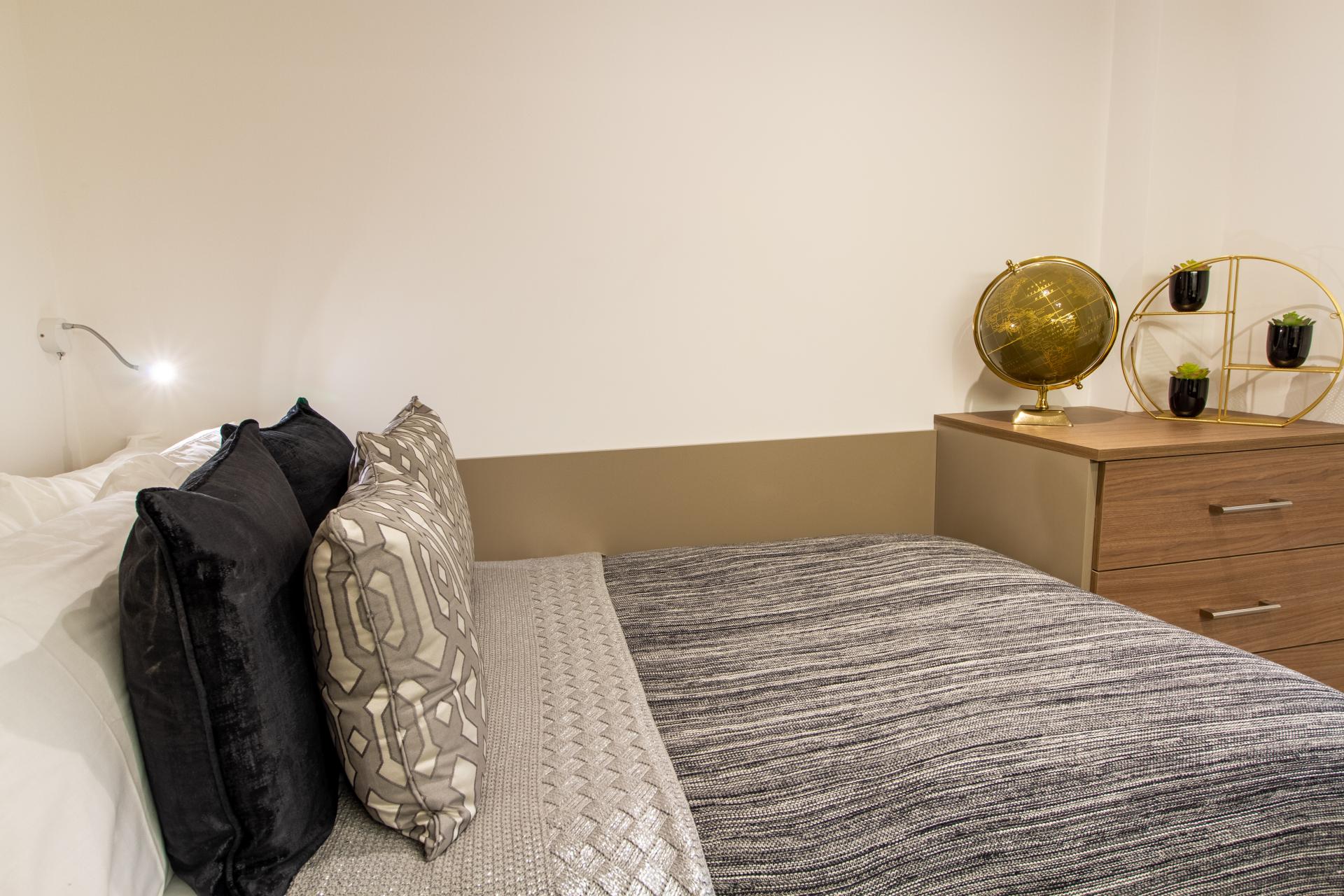  Classic En-Suite  -  Dean Street Works  - Gallery -  25