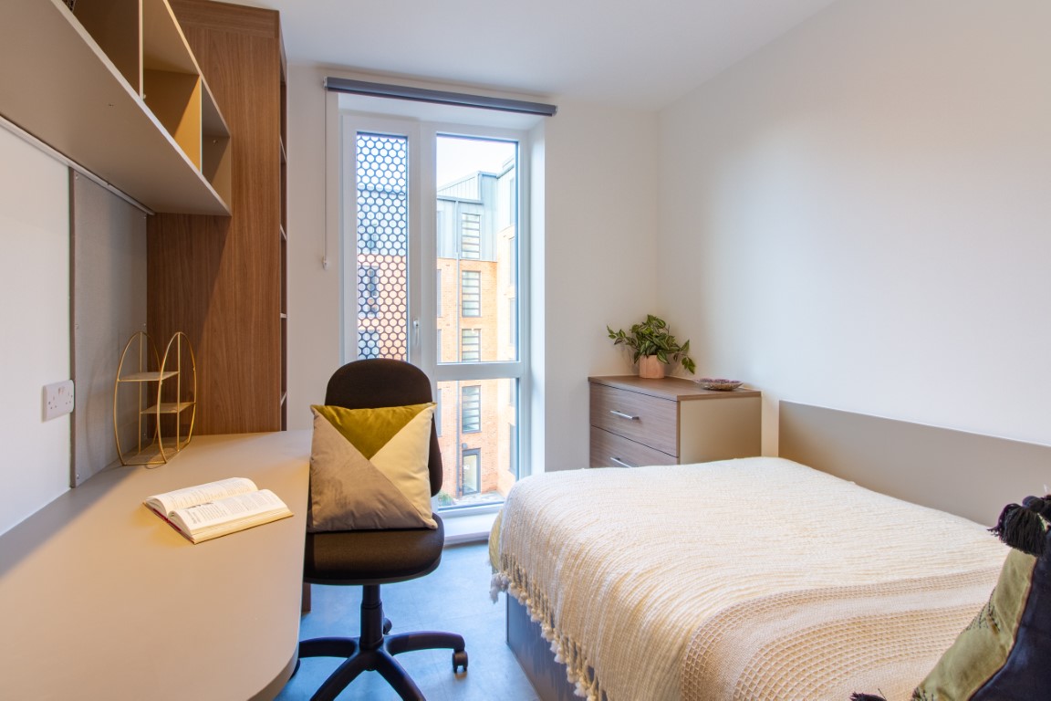  Premium En-Suite  -  Dean Street Works  - Gallery -  3