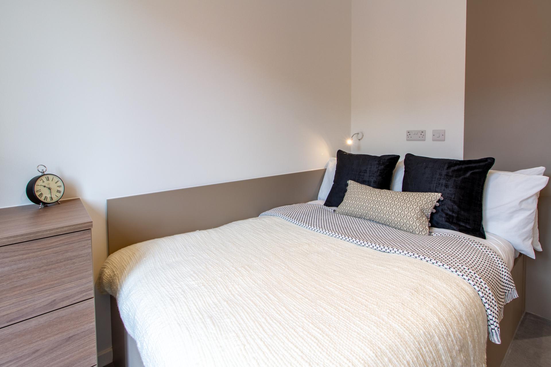  Premium En-Suite  -  Dean Street Works  - Gallery -  31