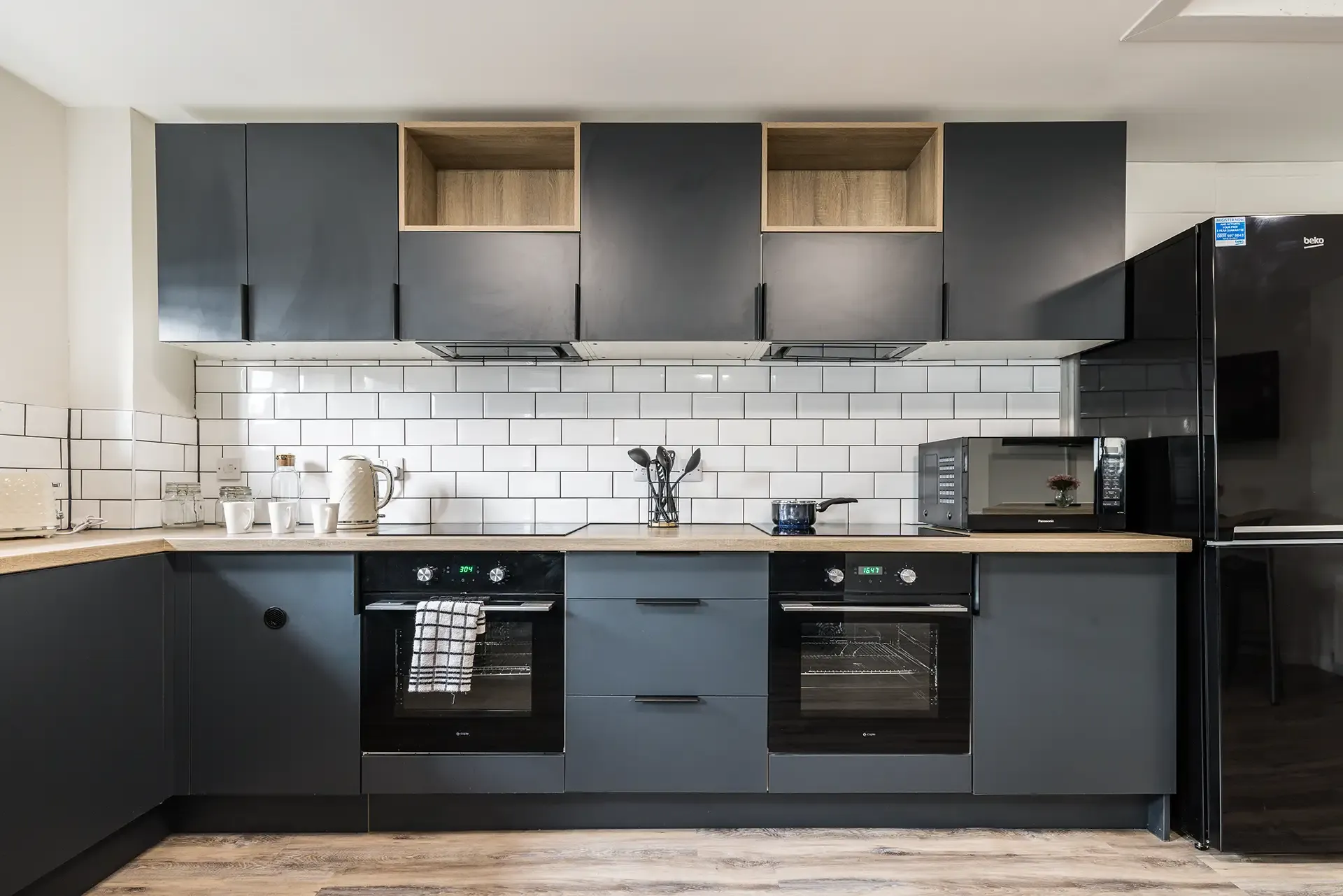 6 Bed En-Suite Flat - 4