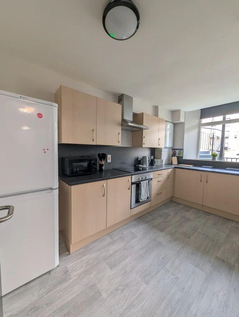 Extra Large - 3 Bed - 21