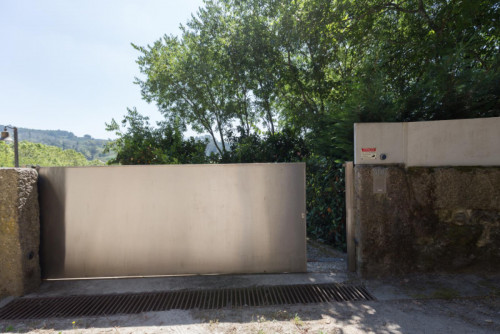 Lovely 4-bedroom house in Travanca - Gallery - 30