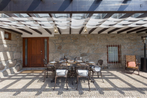 Lovely 4-bedroom house in Travanca - Gallery - 42