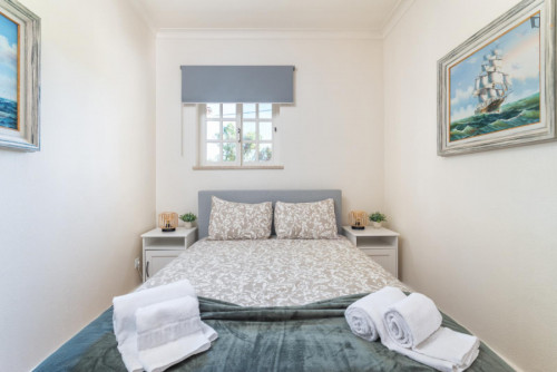 Lovely 4-bedroom house with a swimming pool, in Vale del Rei - Gallery - 18