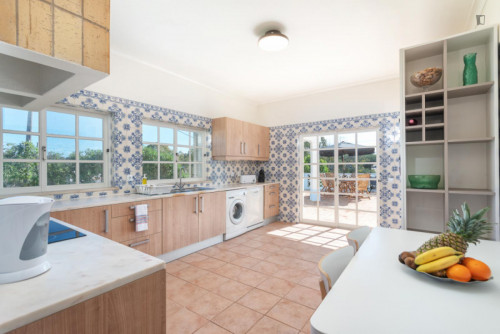 Lovely 4-bedroom house with a swimming pool, in Vale del Rei - Gallery - 42