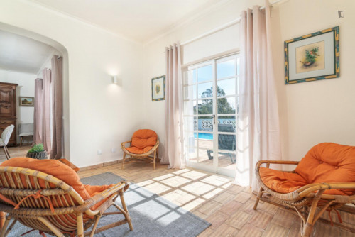 Lovely 4-bedroom house with a swimming pool, in Vale del Rei - Gallery - 13