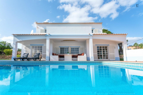 Lovely 4-bedroom house with a swimming pool, in Vale del Rei - Gallery - 6