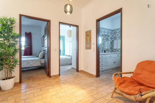 Lovely 4-bedroom house with a swimming pool, in Vale del Rei - Gallery - 14
