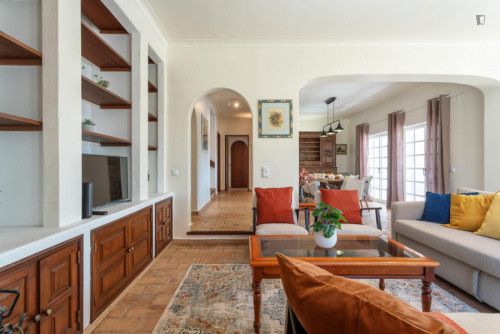Lovely 4-bedroom house with a swimming pool, in Vale del Rei - Gallery - 43