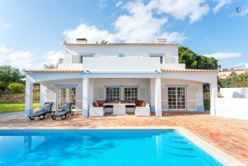 Lovely 4-bedroom house with a swimming pool, in Vale del Rei - Gallery - 7
